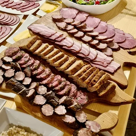 住宿加早餐酒店 U Jadzi 扎科帕内