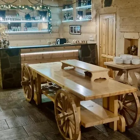 U Jadzi 住宿加早餐酒店 扎科帕内